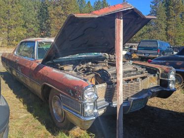 1965 CADILLAC COUPEVILLE