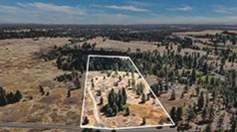 HUNTER & FISHERMAN'S PARADISE! 11.94 PRIVATE ACRES