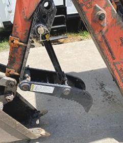 FIXED THUMB FOR BACKHOE