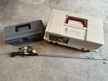 RIVER FLOAT PACK & FISHING GEAR