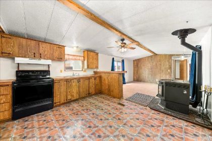 COUNTRY LIVING JUST INDISE CITY LIMITS