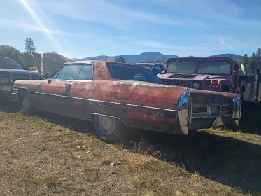 1965 CADILLAC COUPEVILLE