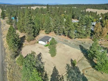 JUST LISTED AT AN AFFORDABLE PRICE $349,000!