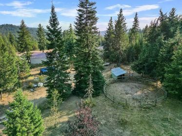 7.58 PEACEFUL ACRES WITH 3 BED, 2 BATH HOME IN NEWPORT