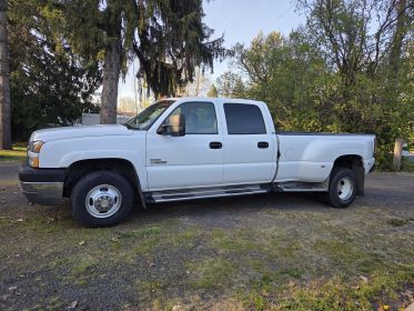 2005 3500 CHEVROLET 4x4 