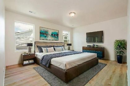 OPEN HOUSE SATURDAY, AUGUST 30, 11AM-1PM