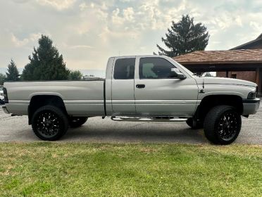 2001 DODGE RAM 2500 LONG BOX
