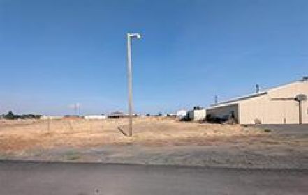AIRWAY HEIGHTS - TWO LOTS SIDE BY SIDE, FRONTS LUNDSTROM 