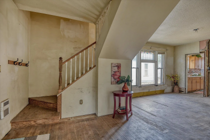 CALLING ALL WEEKEND WARRIORS! EMERSON-GARFIELD FIXER UPPER