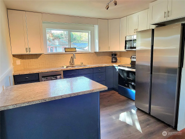 DON'T MISS THIS BEAUTIFULLY RENOVATED OROVILLE HOME!