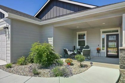 TRUTINA 55+ COMMUNITY A TURNKEY DREAM HOME
