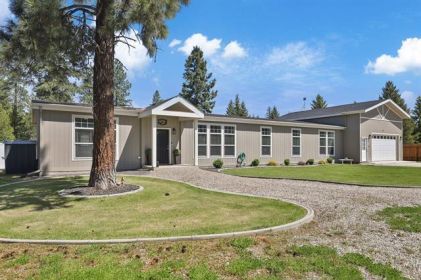 BEAUTIFUL 4 BED, 2 BATH HOME ON A WOODED 10-ACRE LOT