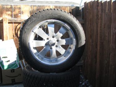 (4) BRIDGESTONE BLIZZAK SNOW TIRES