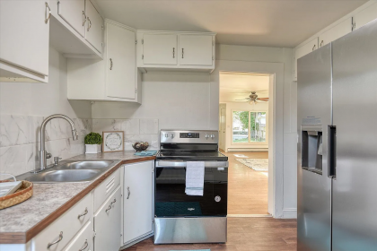 NEW LOWERED PRICE! NEVADA-LIDGERWOOD BUNGALOW   $239,900